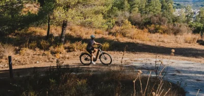 Deruiz MICA PRO – Der moderne Allrounder unter den E-Bikes